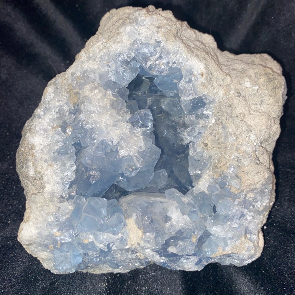Blue Celestine Crystal 🦋